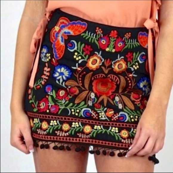 Umgee Dresses & Skirts - Sold Umgee Boutique embroidery skirt Size Large